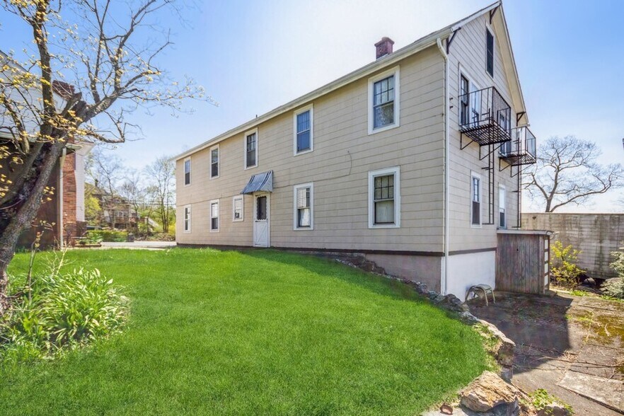 More Photos Of 127-133 Old Rt 9, Fishkill Apartments For Sale