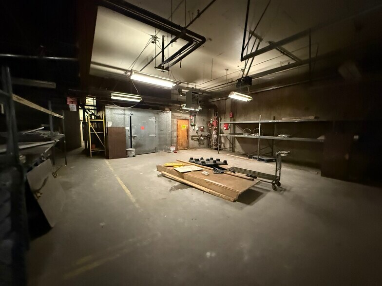 More Photos Of 3300-3360 Downing St, Denver Unknown For Lease