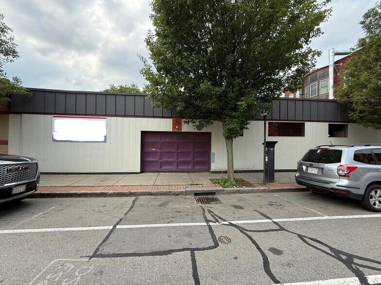 More Photos Of 74 Water St, Worcester Warehouse For Sale