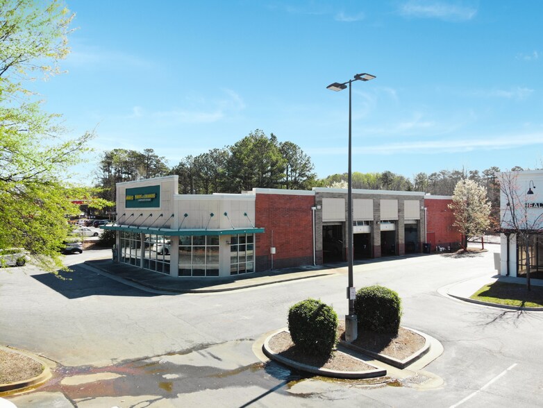 Primary Photo Of 5740 Peachtree Industrial Blvd, Norcross General Retail For Sale