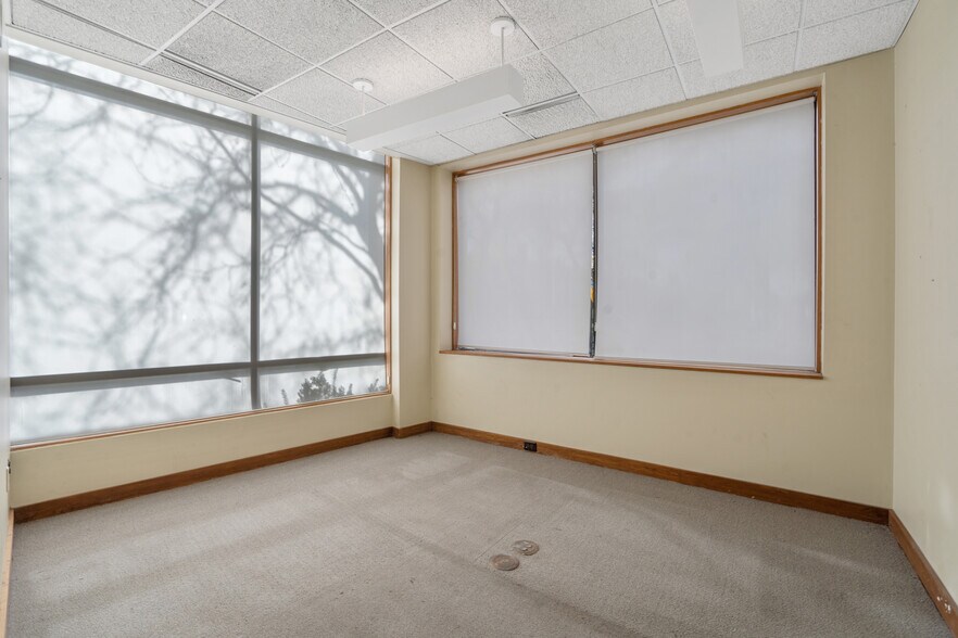 More Photos Of 344 W Genesee St, Syracuse Loft Creative Space For Lease