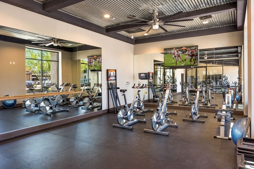 More Photos Of 7350 E Stetson Dr, Scottsdale Apartments For Lease