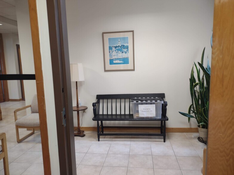 More Photos Of 1 Mill Plz, Laconia Office For Sale