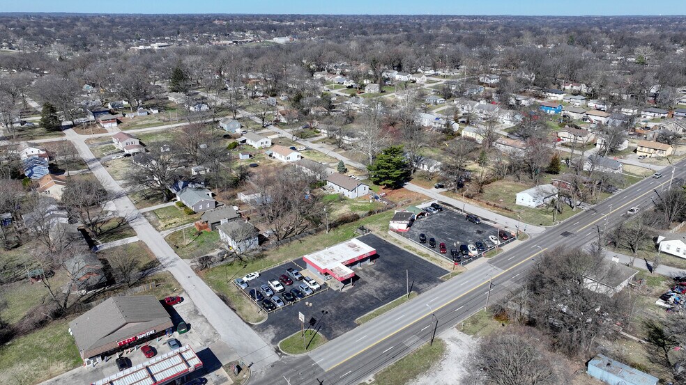 More Photos Of 4600 N Brighton Ave, Kansas City Industrial For Sale