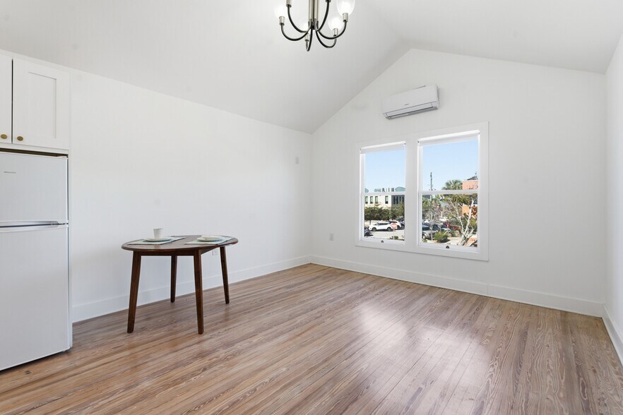 More Photos Of 326 6th Ave N, Saint Petersburg Apartments For Sale