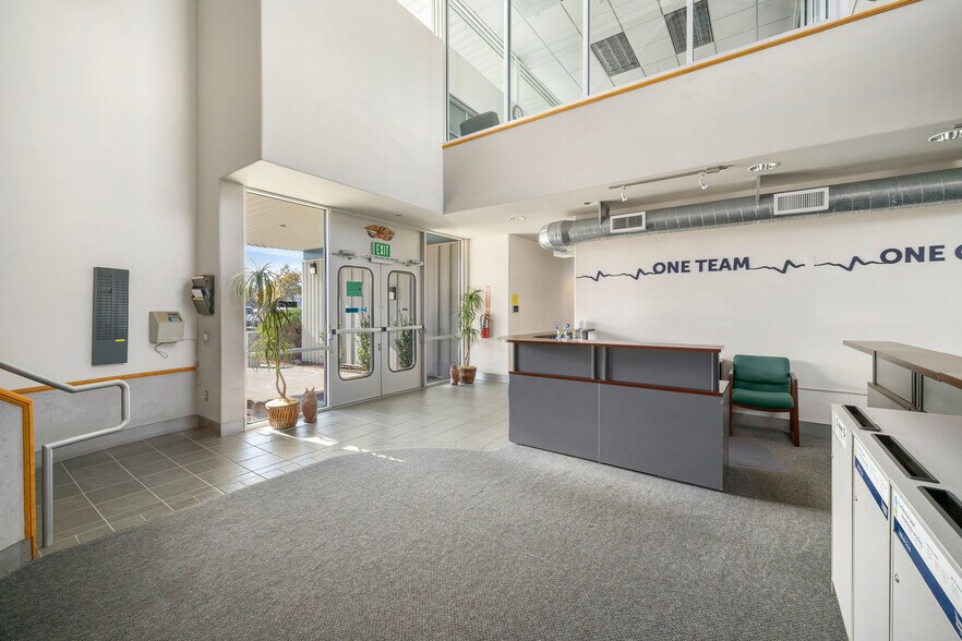 More Photos Of 4301 Second Wind Way, Paso Robles Office For Lease