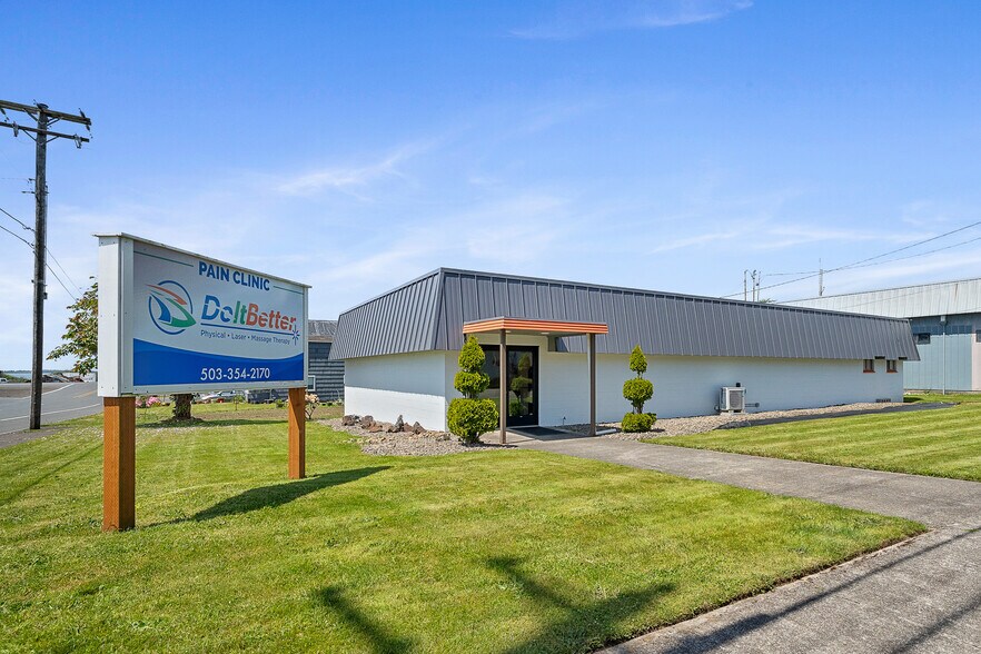 Primary Photo Of 9330 4th St, Bay City Medical For Sale