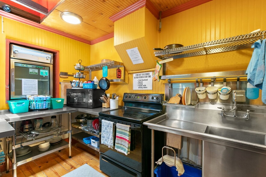 More Photos Of 3109 N Ola Ave, Tampa Hospitality For Sale