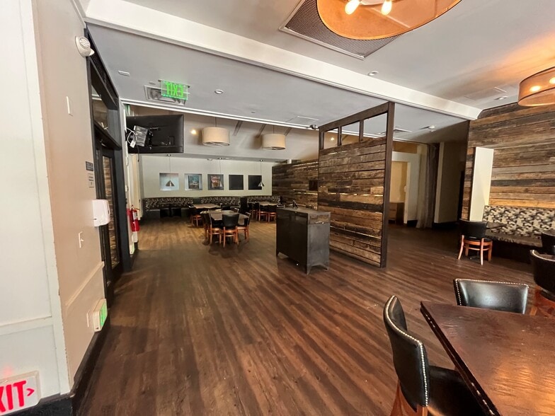 More Photos Of 1500- Washington Rd, Pittsburgh Unknown For Lease