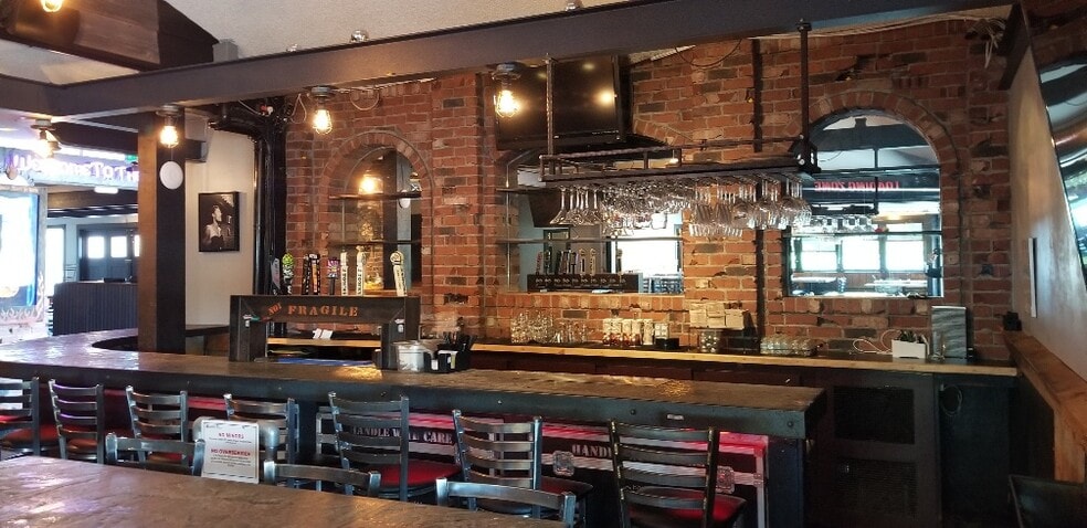 More Photos Of 4010 196th St SW, Lynnwood Restaurant For Sale