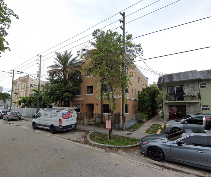 More Photos Of 1044 SW 3rd St, Miami Apartments For Sale