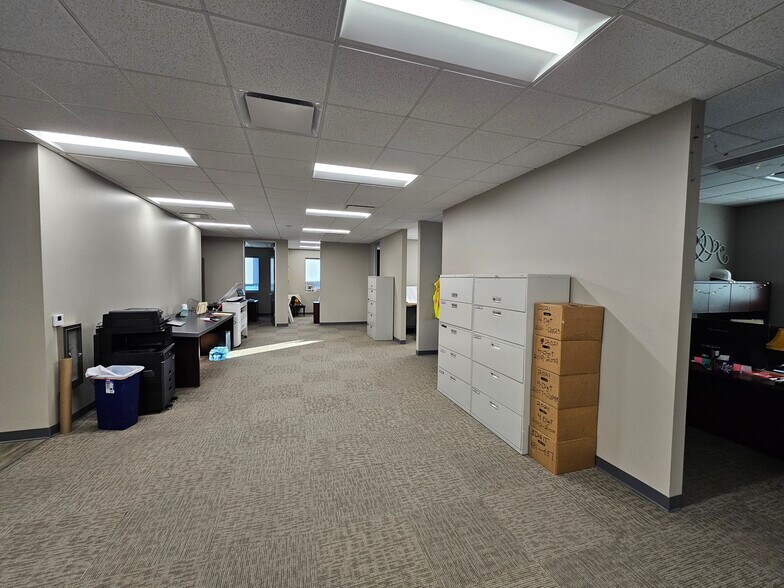 More Photos Of 12014 Windfern Rd, Houston Warehouse For Sale