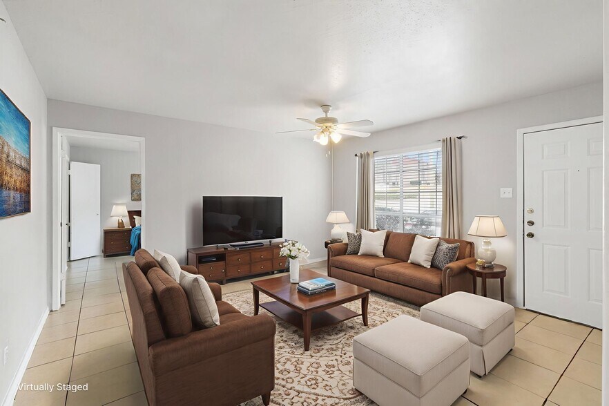 More Photos Of 2451 Lake Rd, Huntsville Apartments For Sale