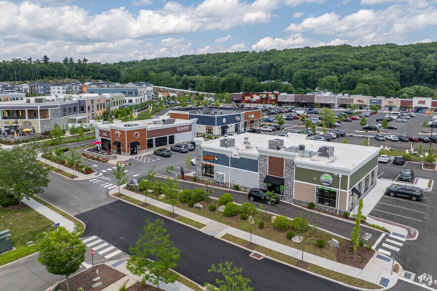 More Photos Of 300 Oxford Rd, Oxford Unknown For Lease