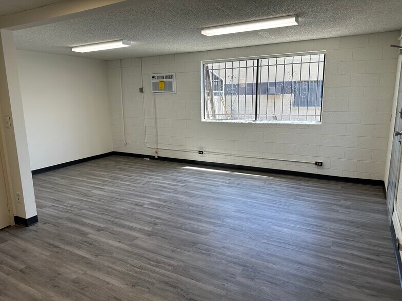 More Photos Of 844 N Vernon St, Azusa Warehouse For Lease