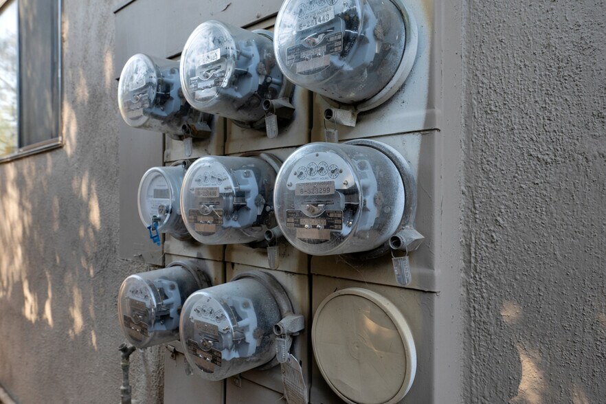 More Photos Of 4316 Edenhurst Ave, Los Angeles Apartments For Sale