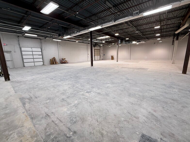 More Photos Of 4351-4395 Nicole Dr, Lanham Research And Development For Lease