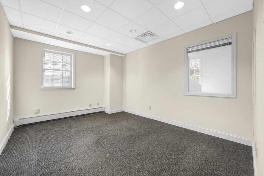 More Photos Of 36 Bergen St, Hackensack Loft Creative Space For Sale