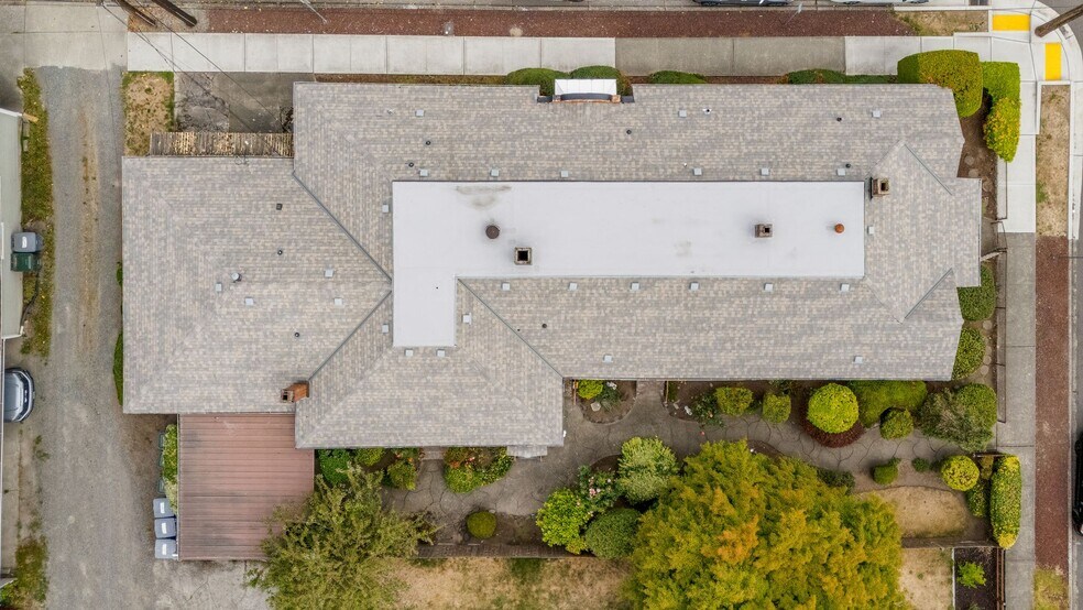 More Photos Of 824 Kincaid Ave, Sumner Apartments For Sale