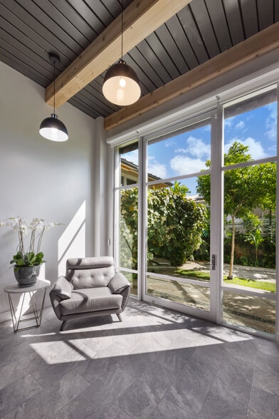 More Photos Of 3112 Mokihana St, Honolulu Loft Creative Space For Sale