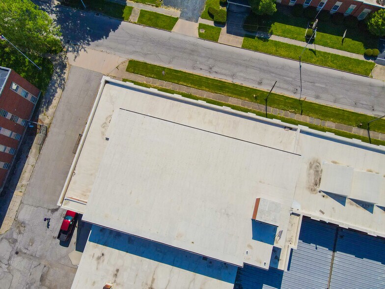 More Photos Of 521 S Market St, Galion Manufacturing For Lease