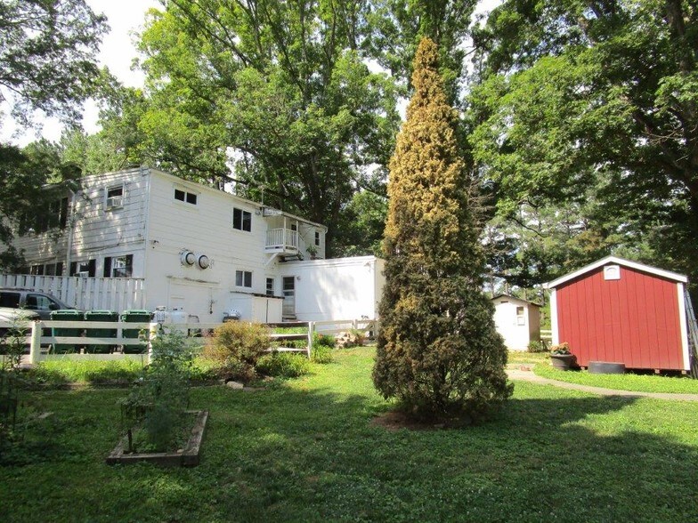 More Photos Of 1840 Manakin Rd, Manakin Sabot Restaurant For Sale