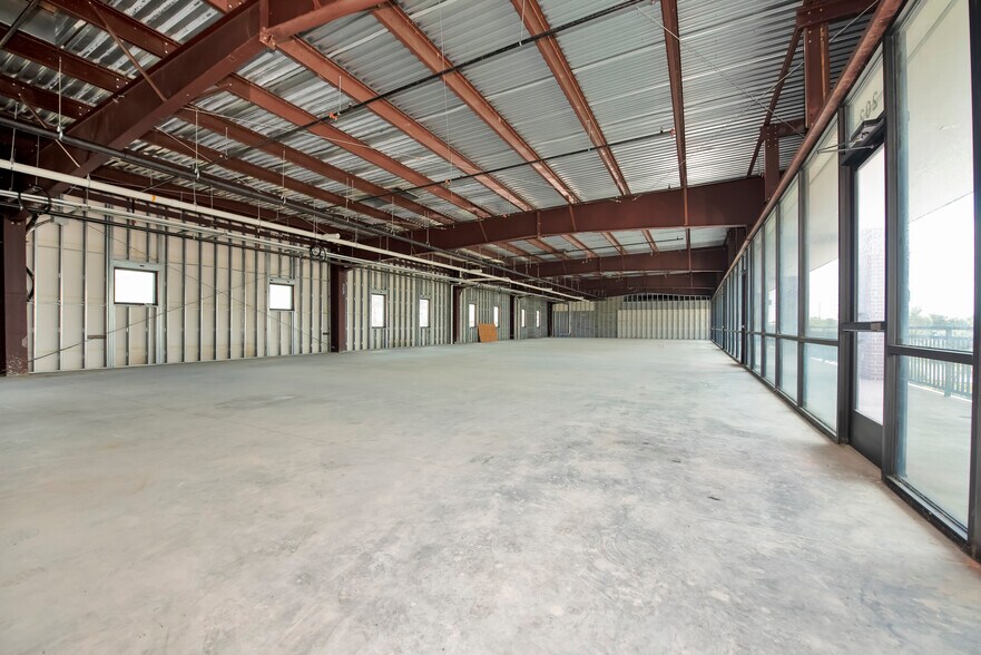 More Photos Of 2941 Broadway Bend Dr, Pearland Office For Lease