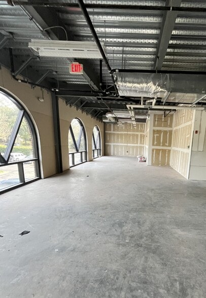 More Photos Of 411 N Section St, Fairhope Medical For Lease