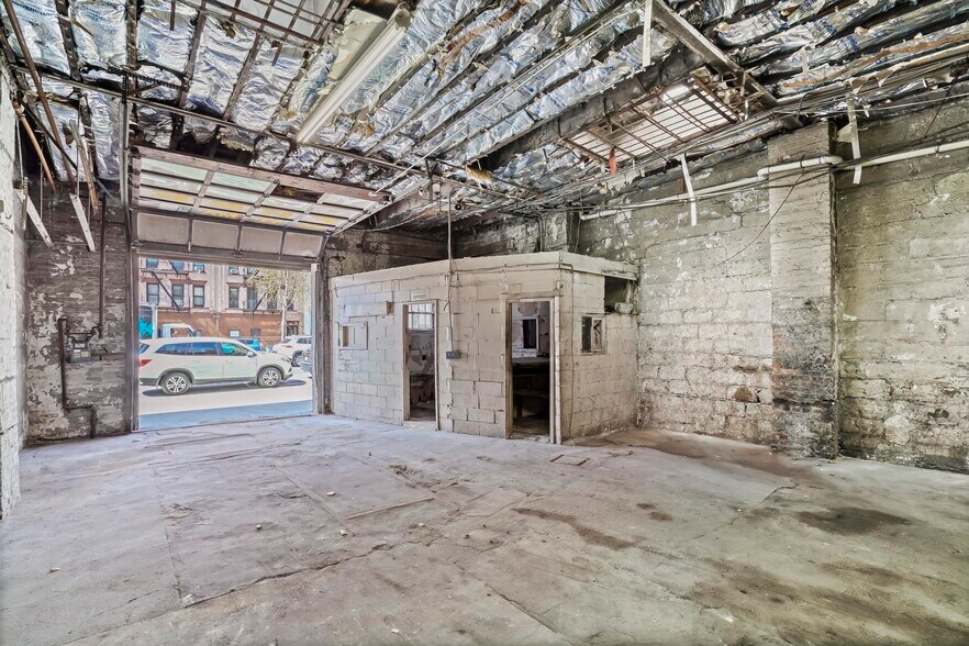 More Photos Of 645 4th Ave, Brooklyn Land For Sale