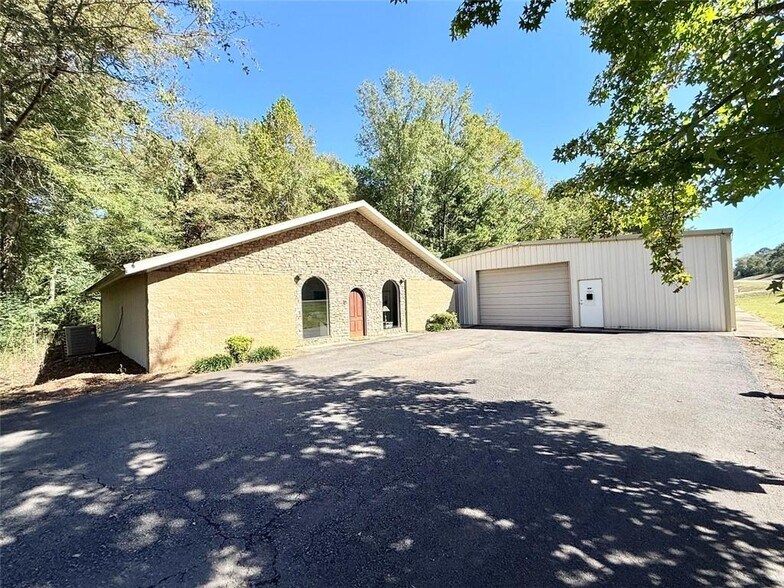 More Photos Of 15288 AR-22, Dardanelle Office For Sale