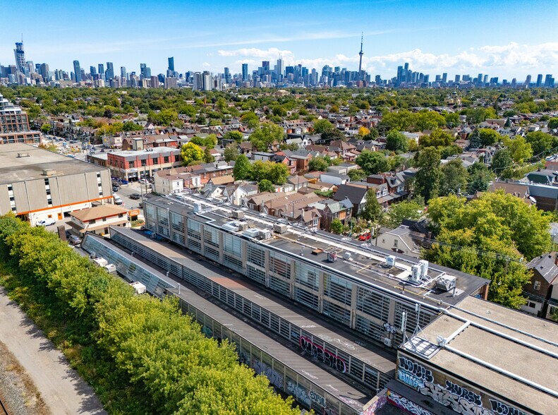 More Photos Of 950 Dupont St, Toronto Office For Lease