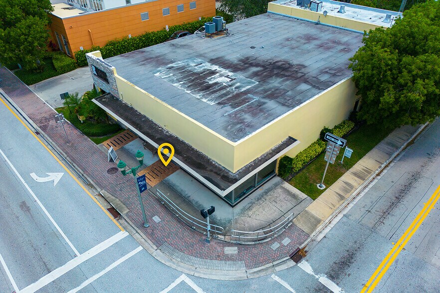 More Photos Of 117 NE 5th Ave, Delray Beach Storefront Retail Office For Sale