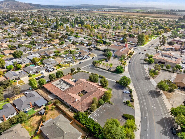More Photos Of 970 Petit Ave, Ventura Medical For Lease