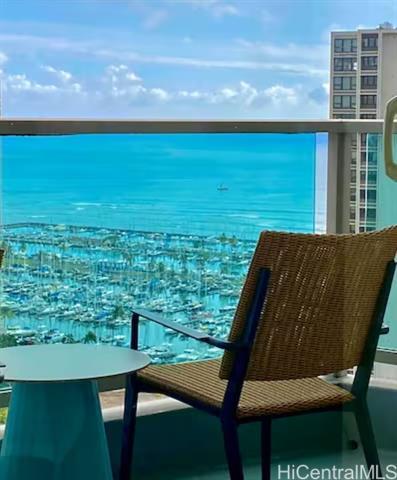 More Photos Of 410 Atkinson Dr, Honolulu Hotel For Lease