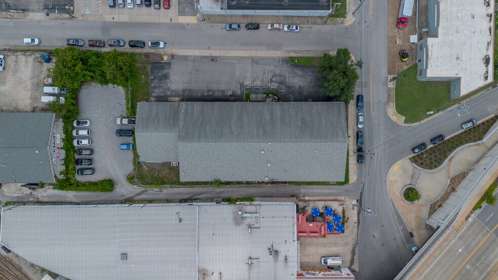 More Photos Of , Nashville Unknown For Sale