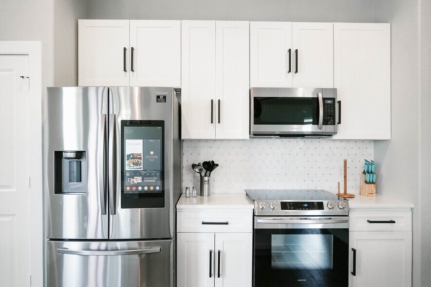 More Photos Of 4911 Alton Ave, Dallas Multifamily For Sale