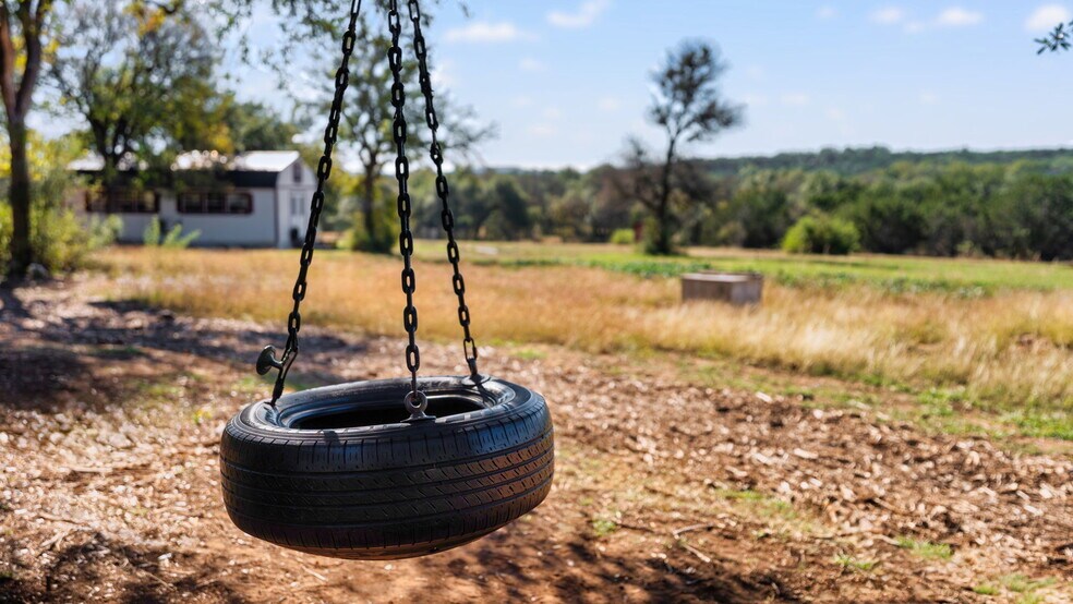 More Photos Of 25711 Hamilton Pool Rd, Round Mountain Specialty For Sale