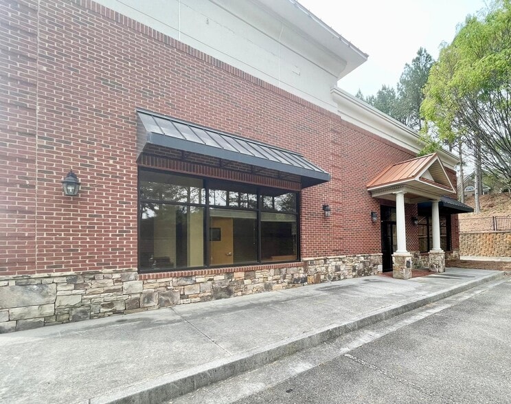 More Photos Of 4415 Front Nine Dr, Cumming Storefront For Lease