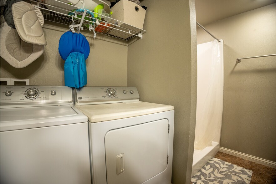 More Photos Of 701 I St, Bedford Warehouse For Sale