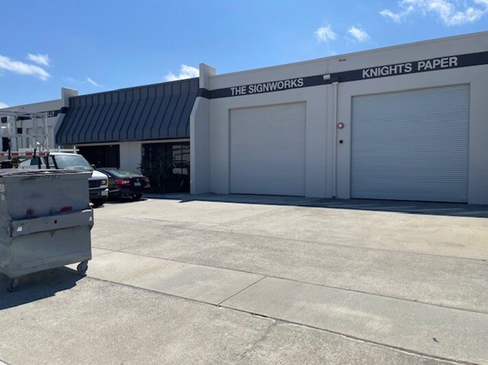 More Photos Of 1200 Industrial Rd, San Carlos Flex For Sale