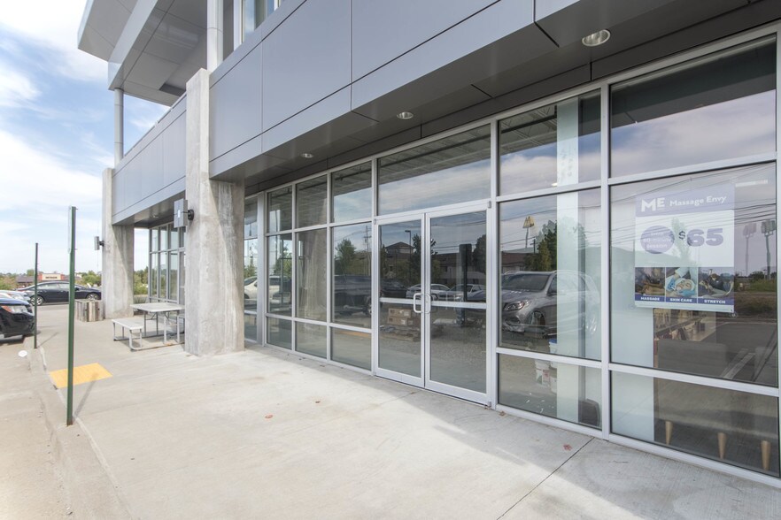 More Photos Of 1908 Bryant Rd, Lexington Storefront Retail Office For Lease