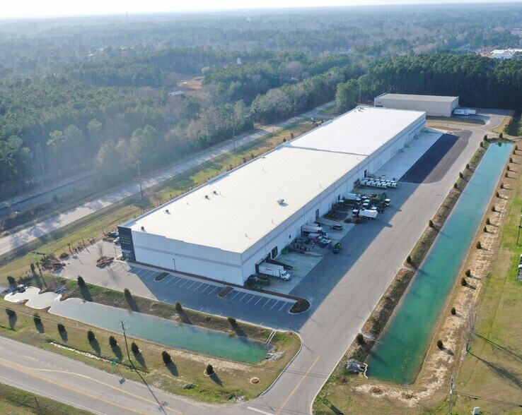 More Photos Of 104 Pinnacle Way, Summerville Manufacturing For Lease