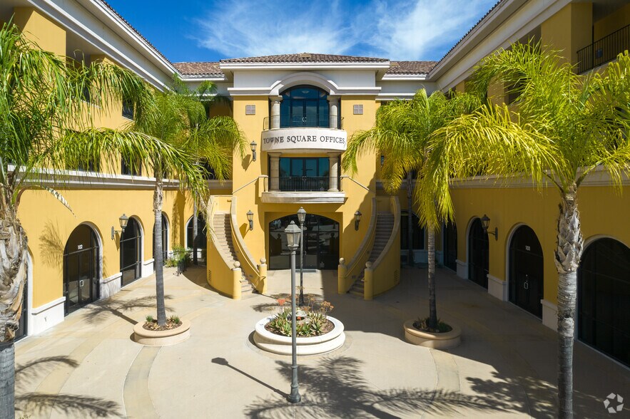 More Photos Of 32605 Temecula Pky, Temecula Unknown For Lease