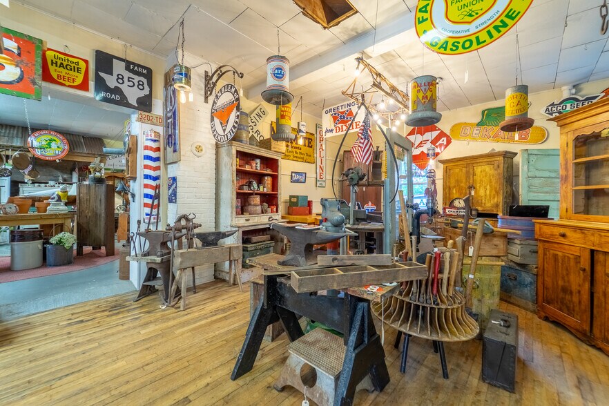 More Photos Of 153 E Palmer St, Franklin Storefront Retail Office For Sale