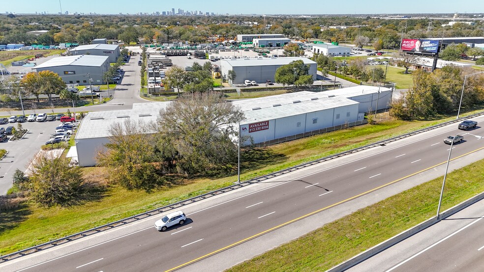 More Photos Of 1030 S 86th St, Tampa Industrial For Sale