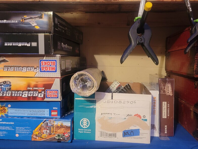 More Photos Of 1045 Eagon St, Barberton Manufacturing For Sale