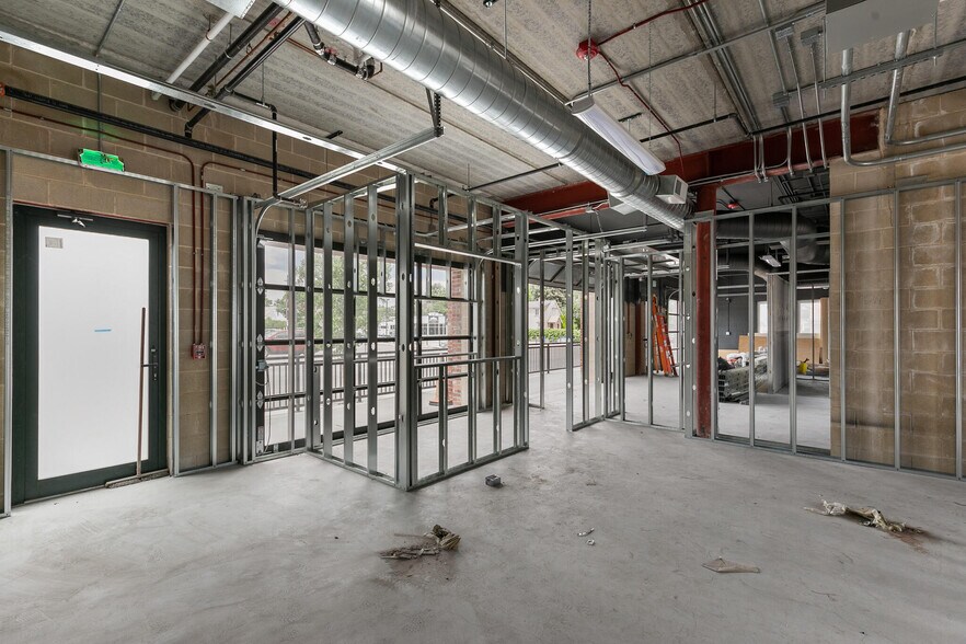 More Photos Of 3800 S Broadway, Englewood Apartments For Lease