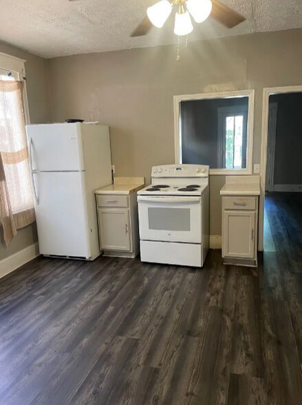 More Photos Of 811 S Fred Shuttlesworth Cir, Cincinnati Apartments For Sale