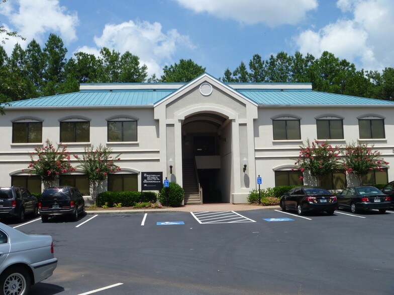 More Photos Of 565 Old Norcross Rd, Lawrenceville Medical For Lease