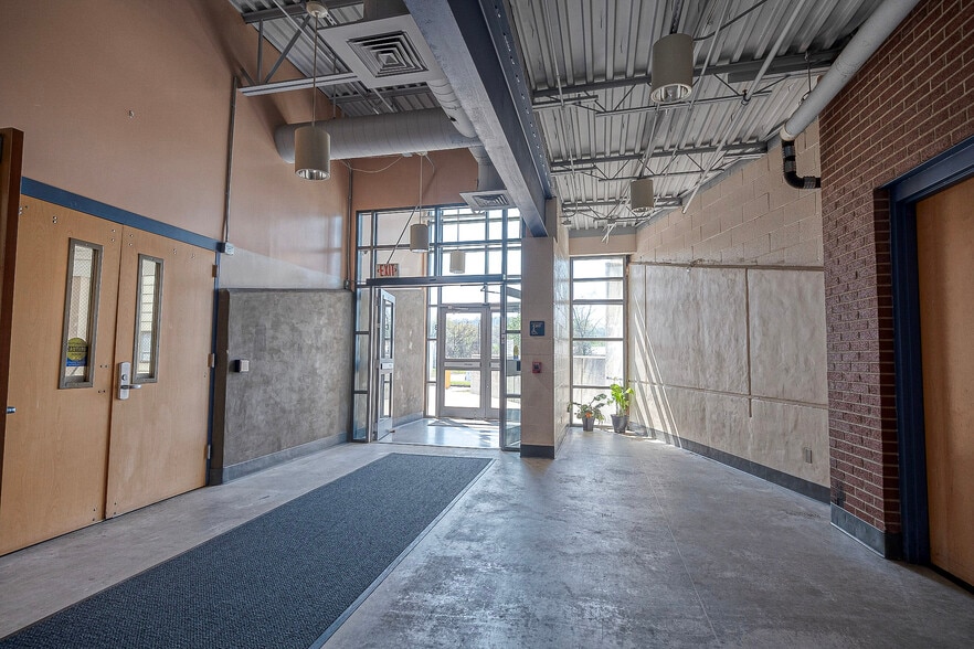 More Photos Of 255 Third St, New Kensington Schools For Sale